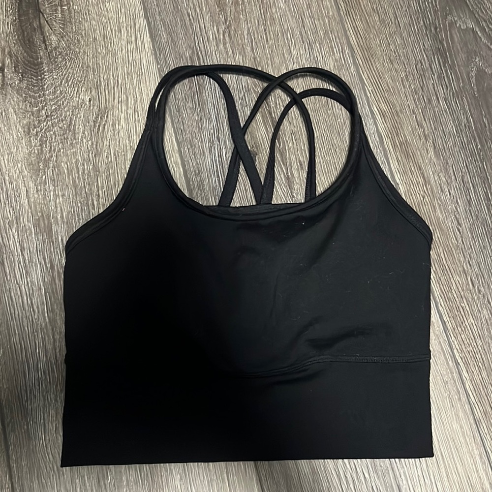 Women’s sports bra